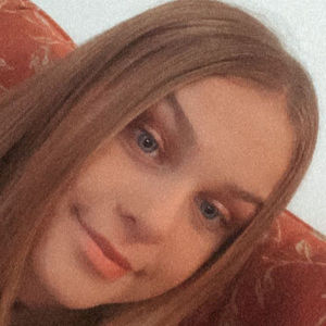 Meet your Posher, Caseys